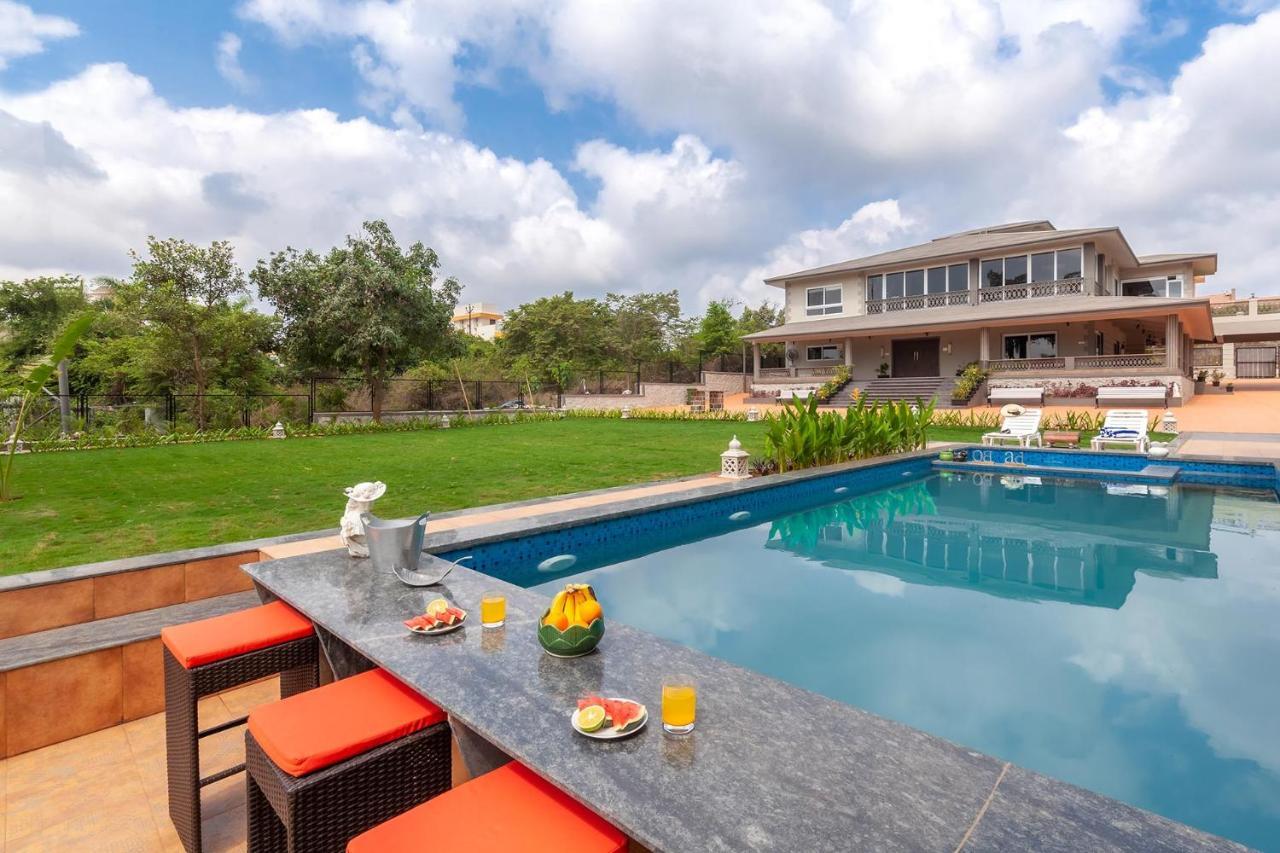 Stayvista'S The Cincin With Elegant Rooms, Snooker Table, Pool, Scenic View, And Jacuzzi Lonavla Exterior foto