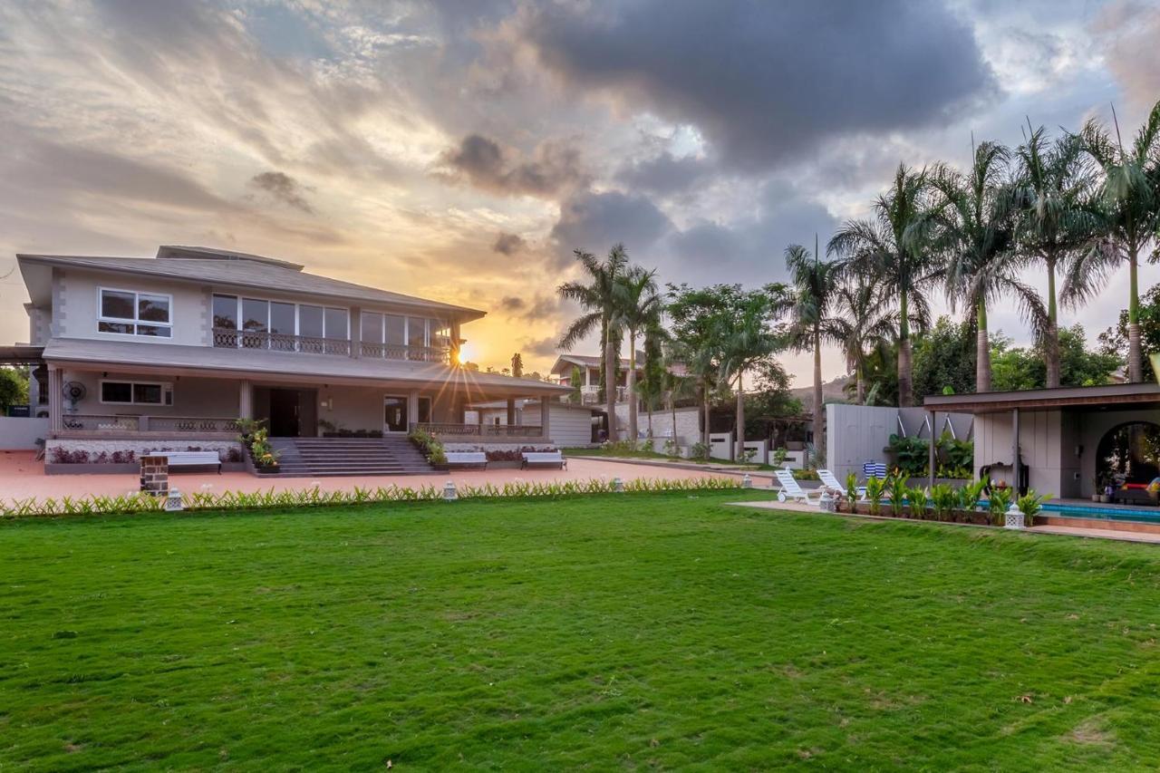 Stayvista'S The Cincin With Elegant Rooms, Snooker Table, Pool, Scenic View, And Jacuzzi Lonavla Exterior foto